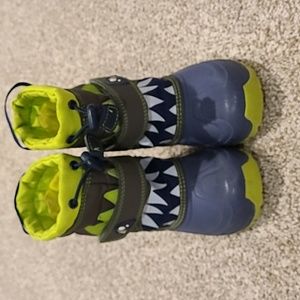 Toddler shark boots size 11